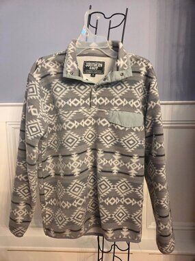 Southern Grit Western Aztec Pullover Fleece 3 Button Snaps